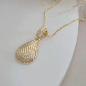 Colar gota em linhas folheado em ouro 18k