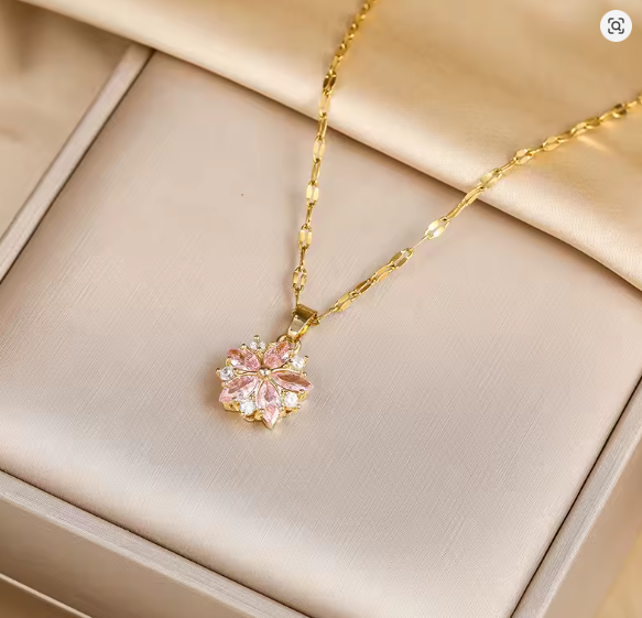 Colar Encanto de Sakura